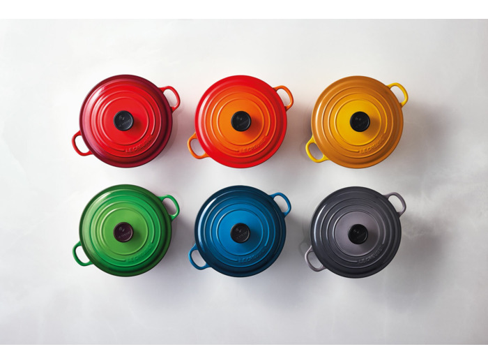 Le Creuset Friends-tarjous -10% lisäalennus outlet-hinnasta kertaostoksen yhteydessä.