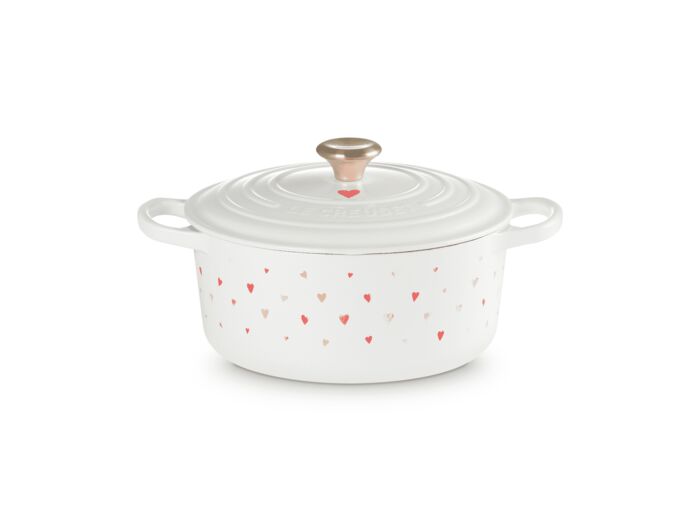 Cast Iron Hearts Round Casserole with Light Gold Knob