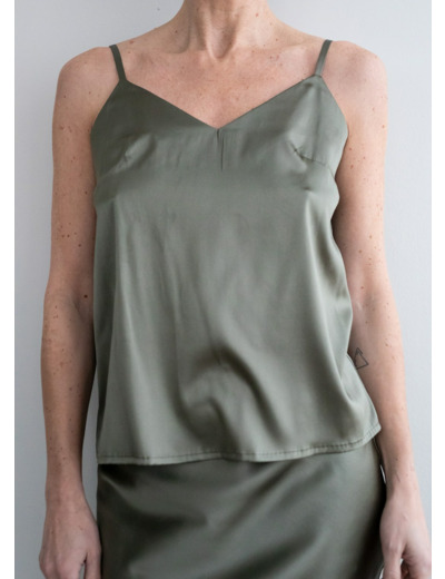 V-NECK SILK TOP GREEN L