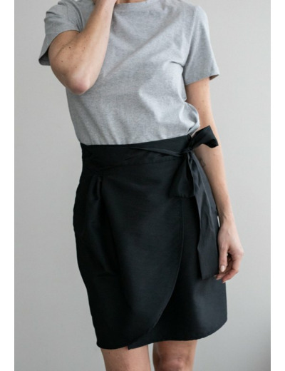 TAFT SKIRT BLACK (M/L)