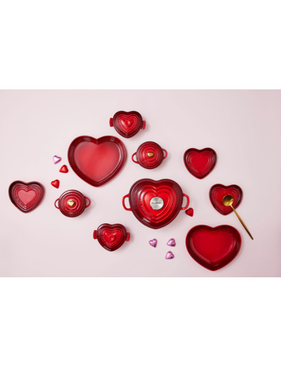 Stoneware Heart Plate, Deep -20% Additional Offer from Outlet Price